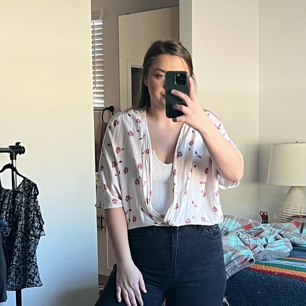 Willow and Root Reversible Top
